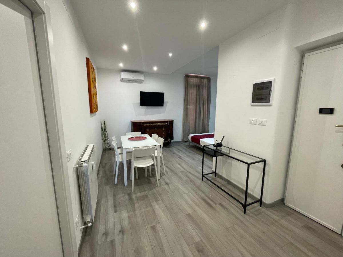 Ferienwohnung Caracciolo33 Rom Exterior foto